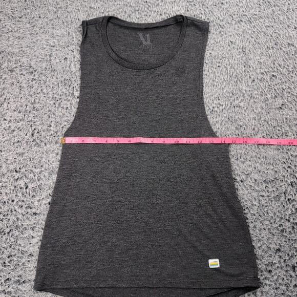 Vuori Tank Top Men Small Gray Heather Performance Athletic Lightweight Shirt - Picture 3 of 6